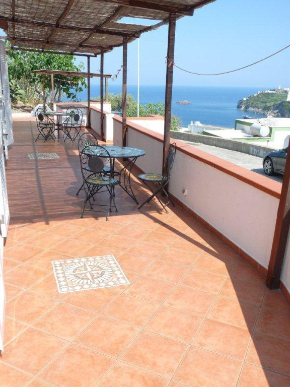 Agenzia Aprea Appartamenti Ponza Zimmer foto